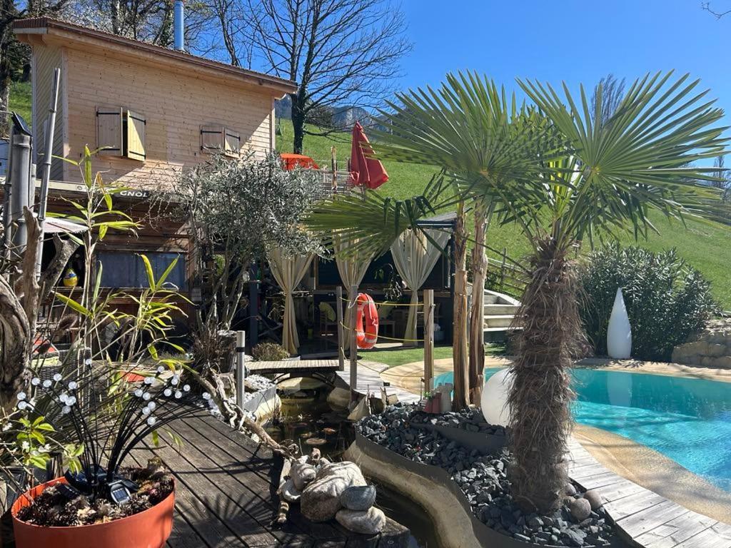 A La Marc'Quize Chambres D'Hotes, Petit Dejeuner Compris, Avec Piscine A Debordement En Exterieur, Bain Nordique A 38 Degres En Prestation Supplement Sur Reservation Horaire Anticipee 1 Place De Parking Gratuite Sur Place Мукси Экстерьер фото